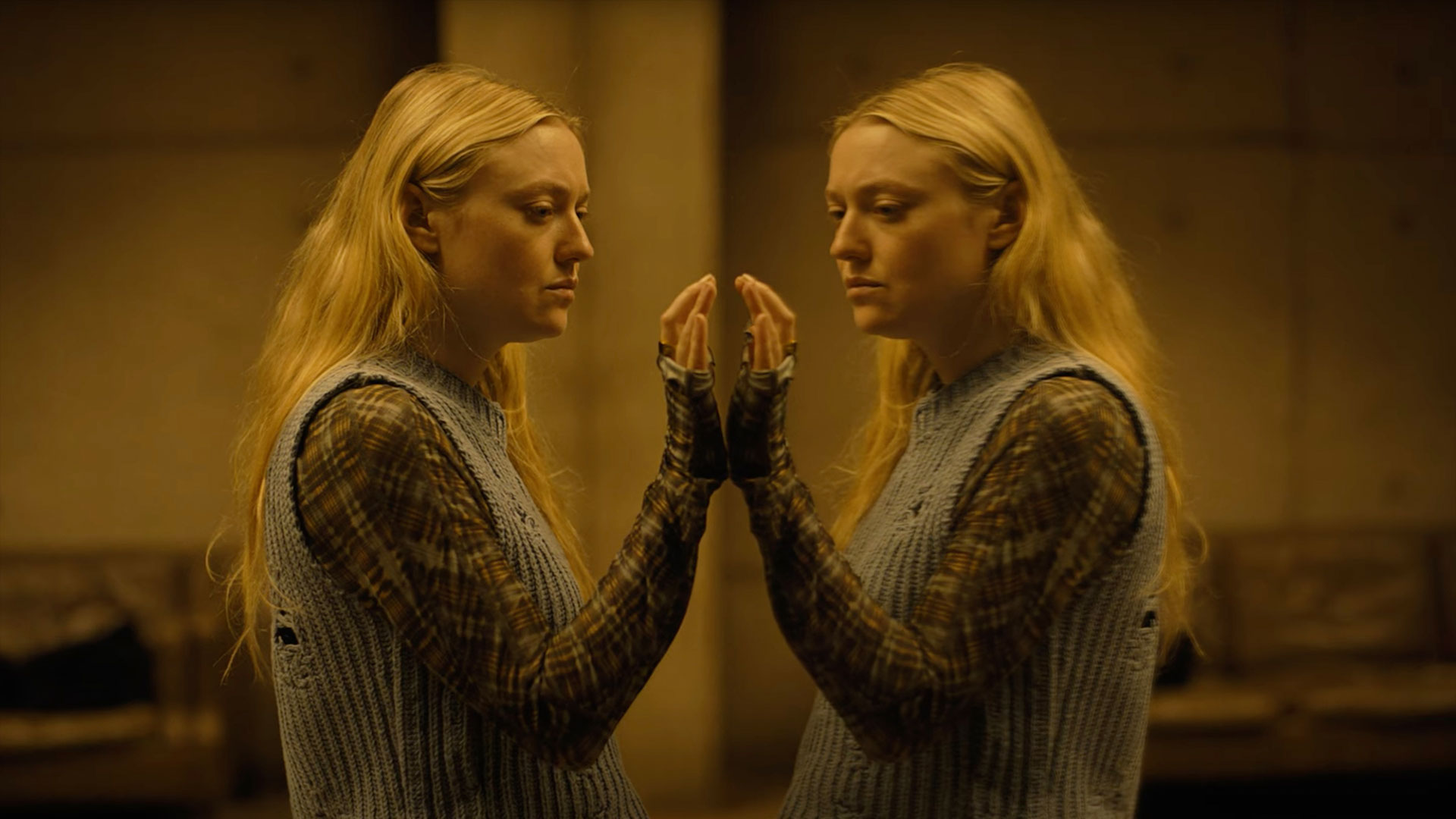 انتشار تریلر جدید فیلم The Watchers با نقش آفرینی داکوتا فانینگ